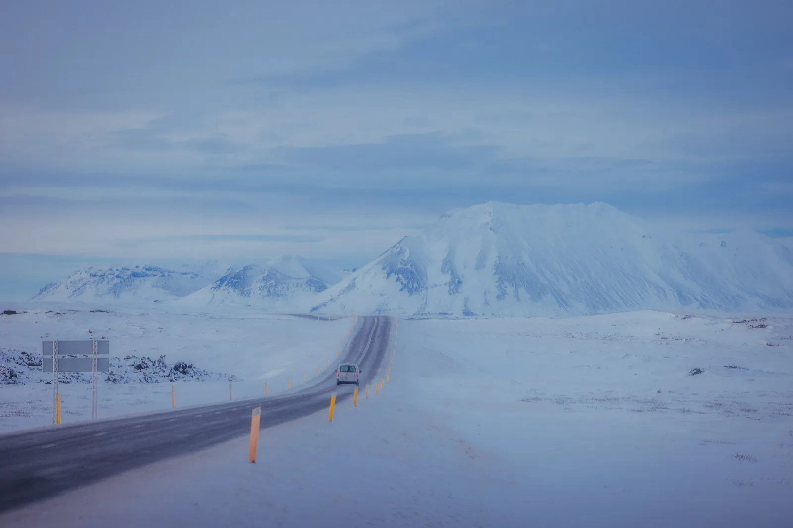Road through the Icelandic landscape