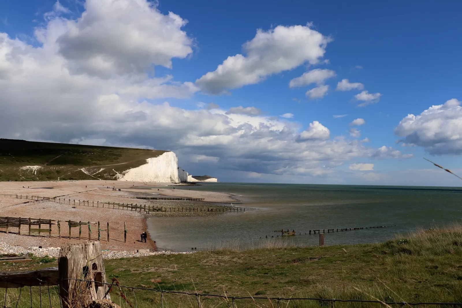White cliffs by the sea