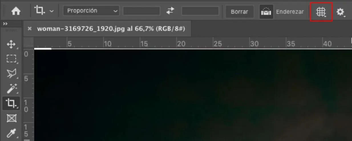 Photoshop crop tool to adjust the composition