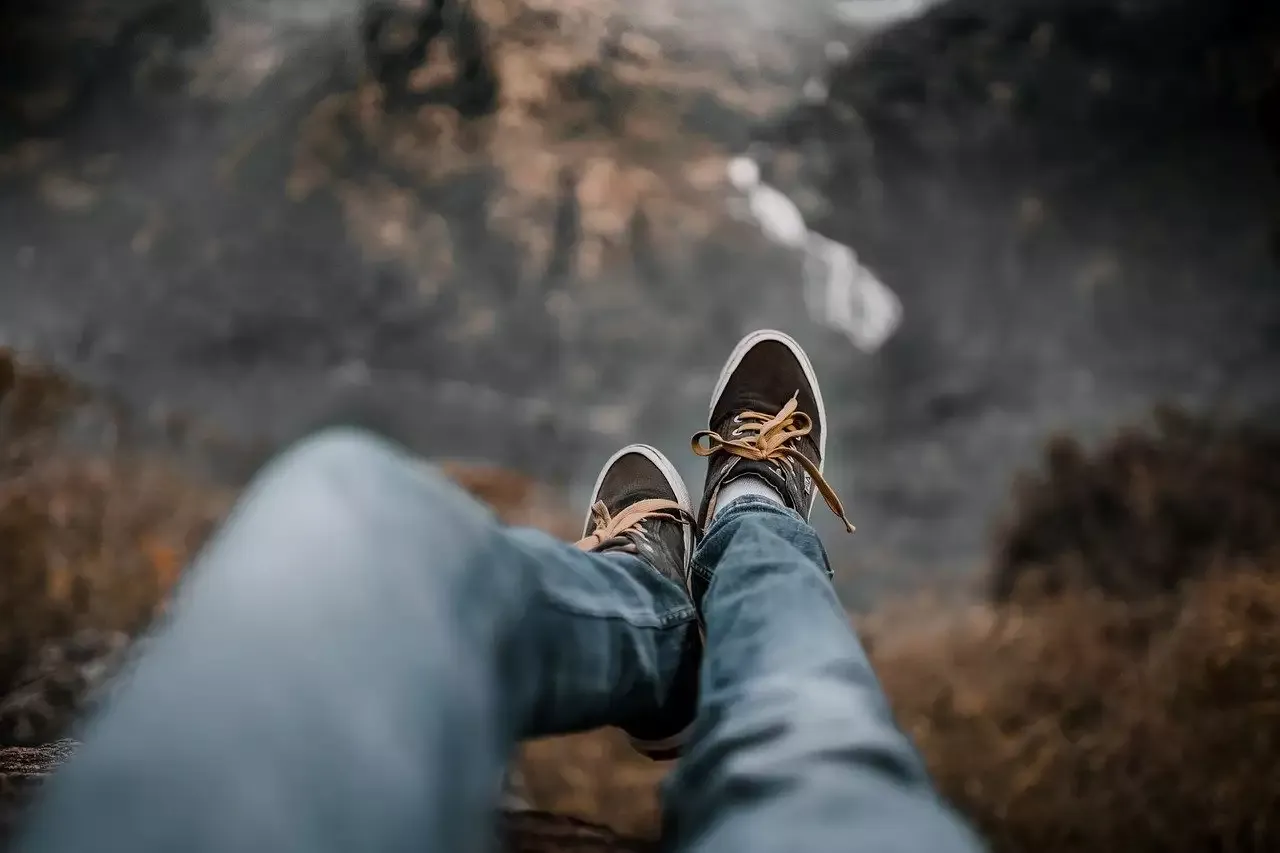 10 amazing tricks to take Perfect Mobile Photos 3 Mobile photo with depth and foreground