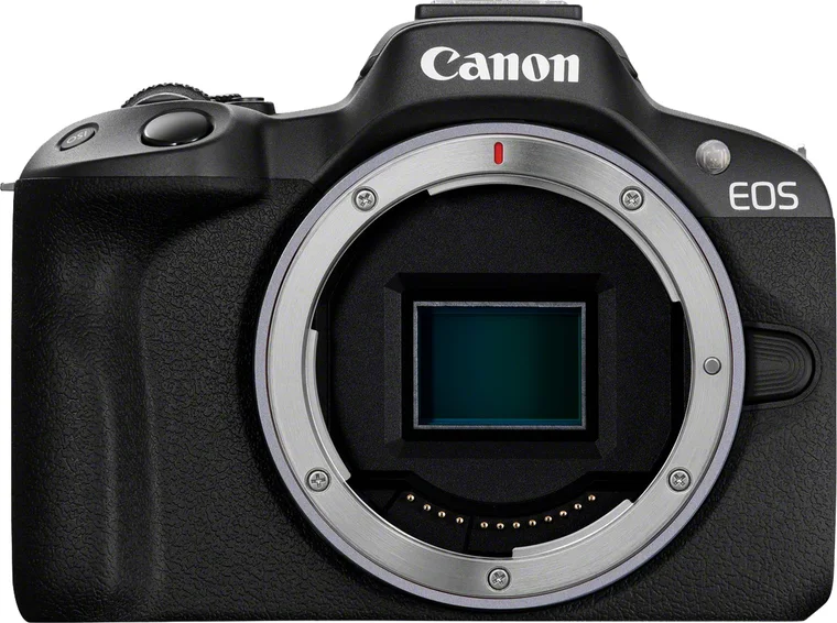 Canon EOS R50 + RF-S 18-45mm