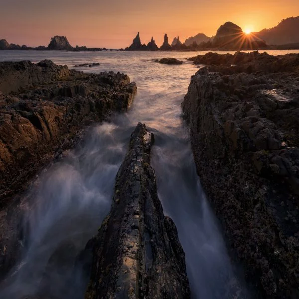 rocas en las playas de asturias, viaje para fotografos