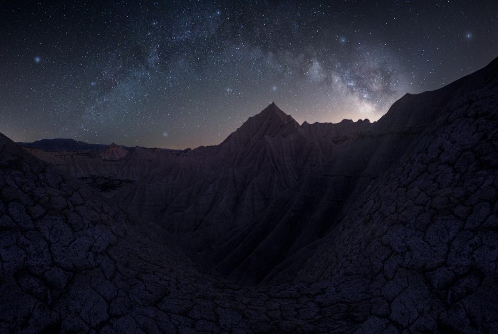 Fría noche en las montañas con un fotógrafo