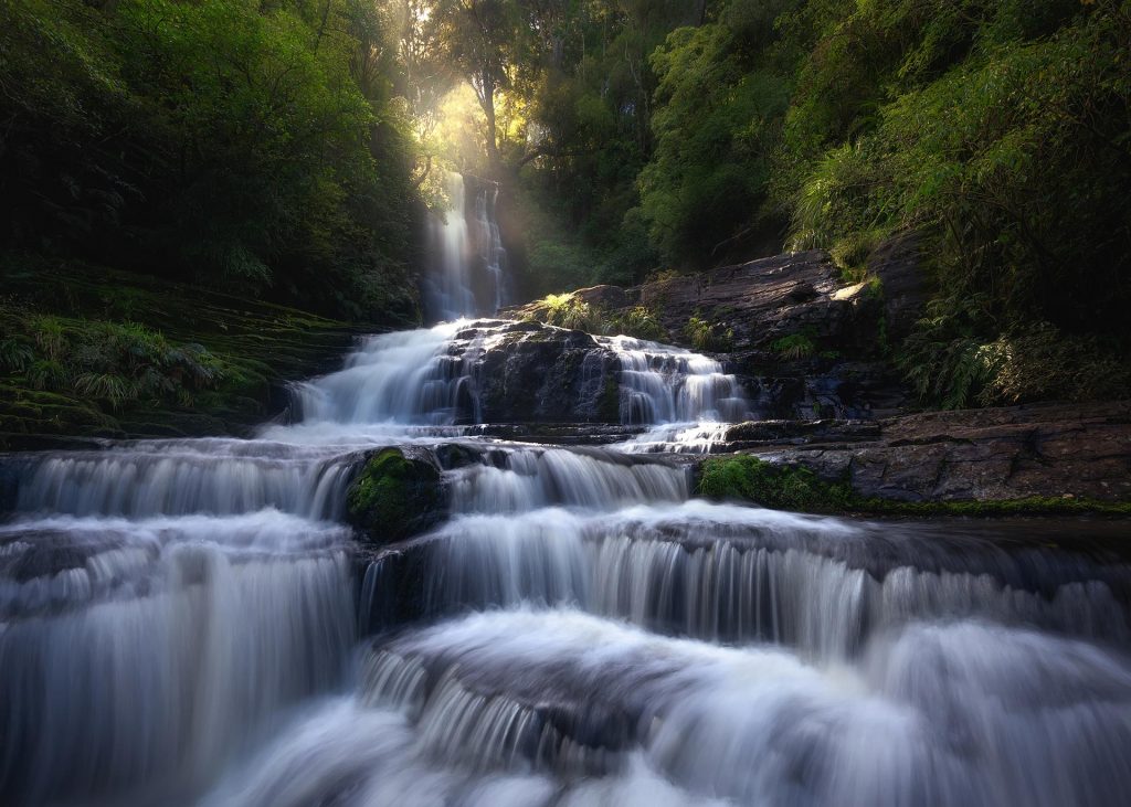 long exposure waterfall photography